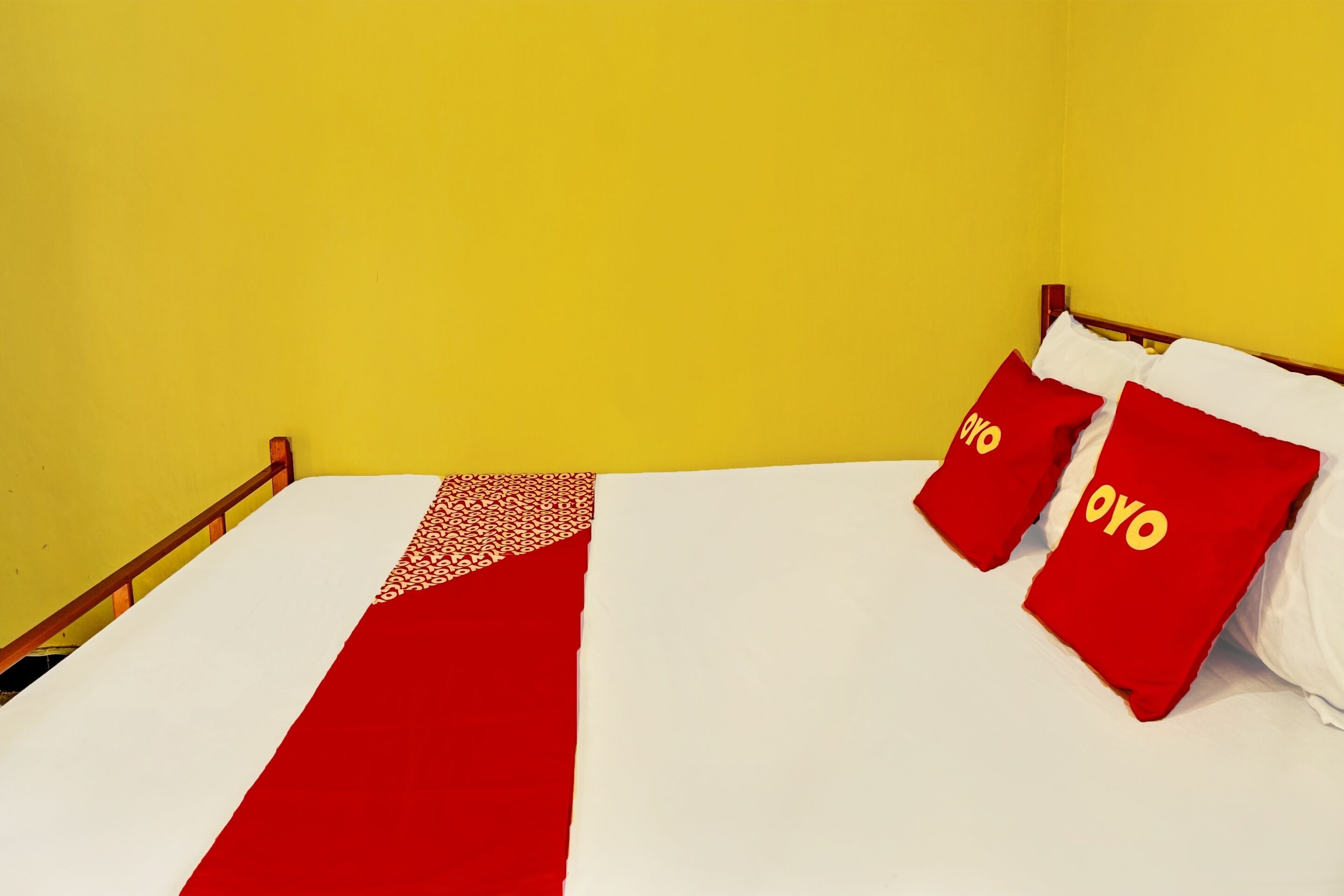 Ampiran Bromo Syariah by OYO