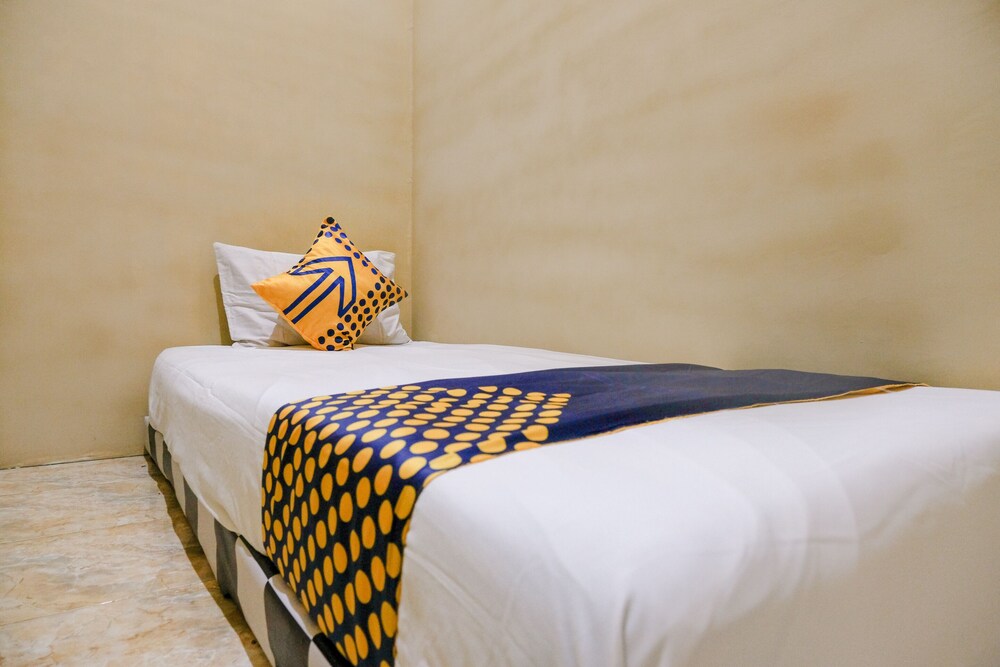 Bukit Cemara Tidar Family by OYO Rooms