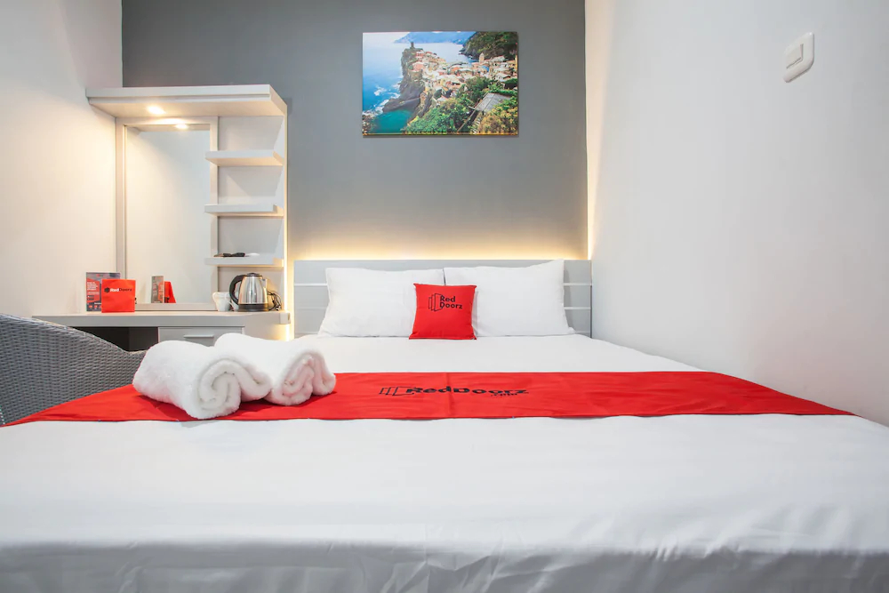 Camelia Boarding House by RedDoorz