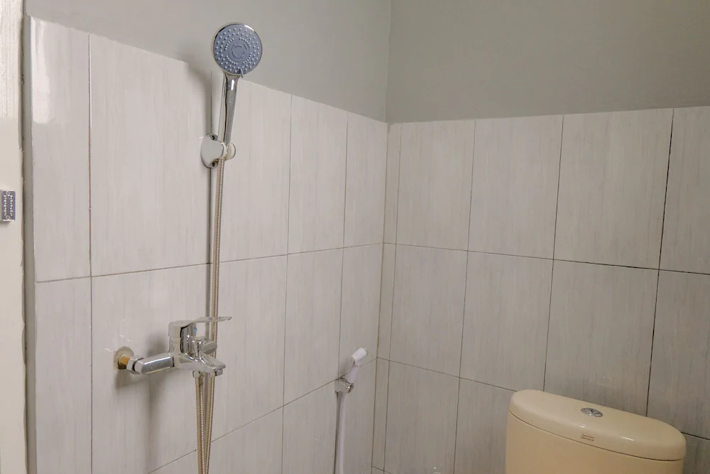 Ciliwung Family Residence by OYO Rooms