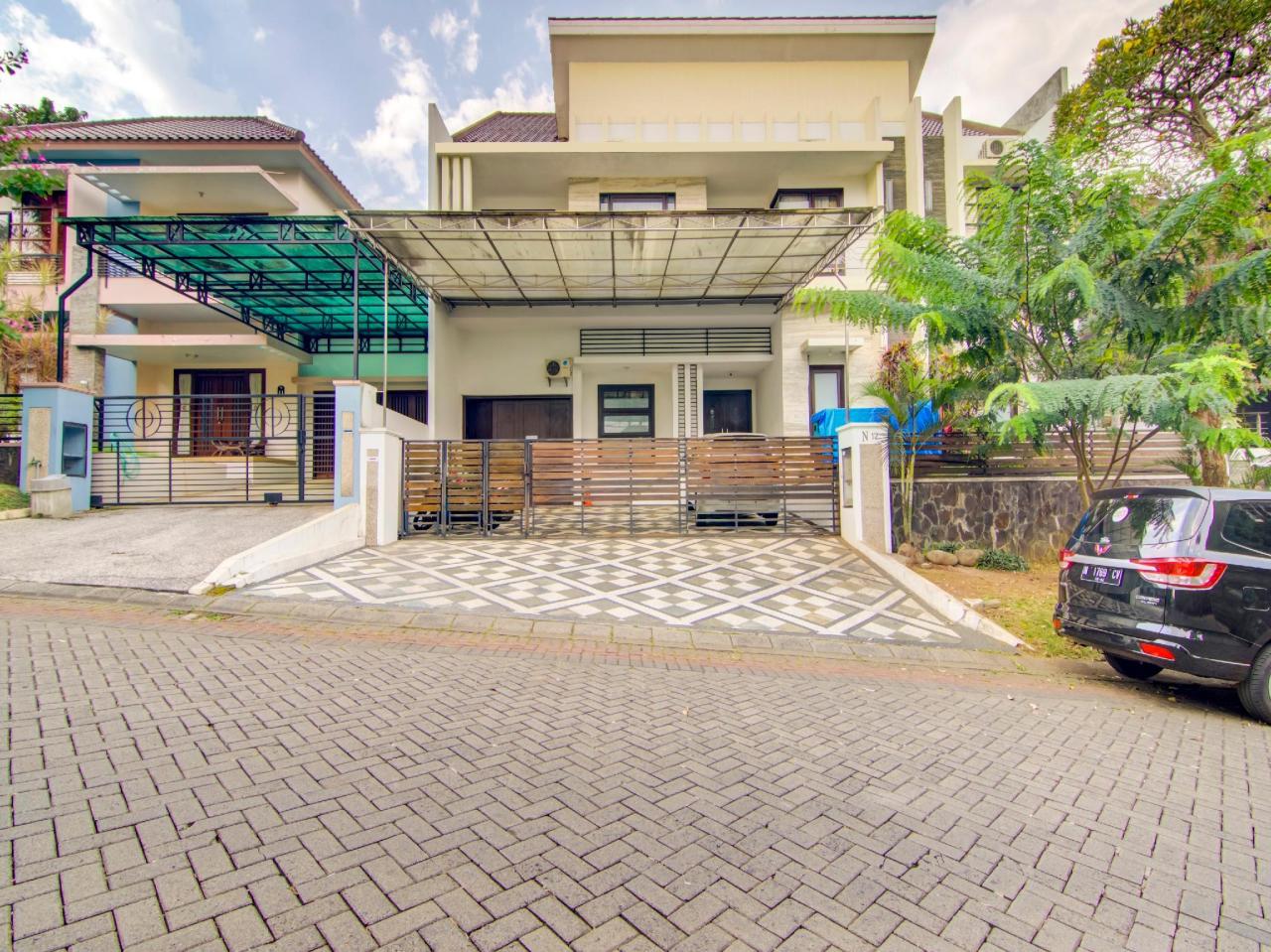 Homestay Villa Tidar By OYO Rooms