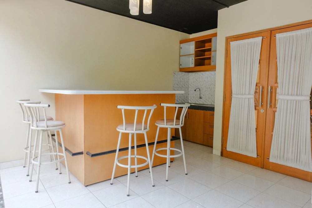 Jakarta 32 Family Homestay by OYO Rooms