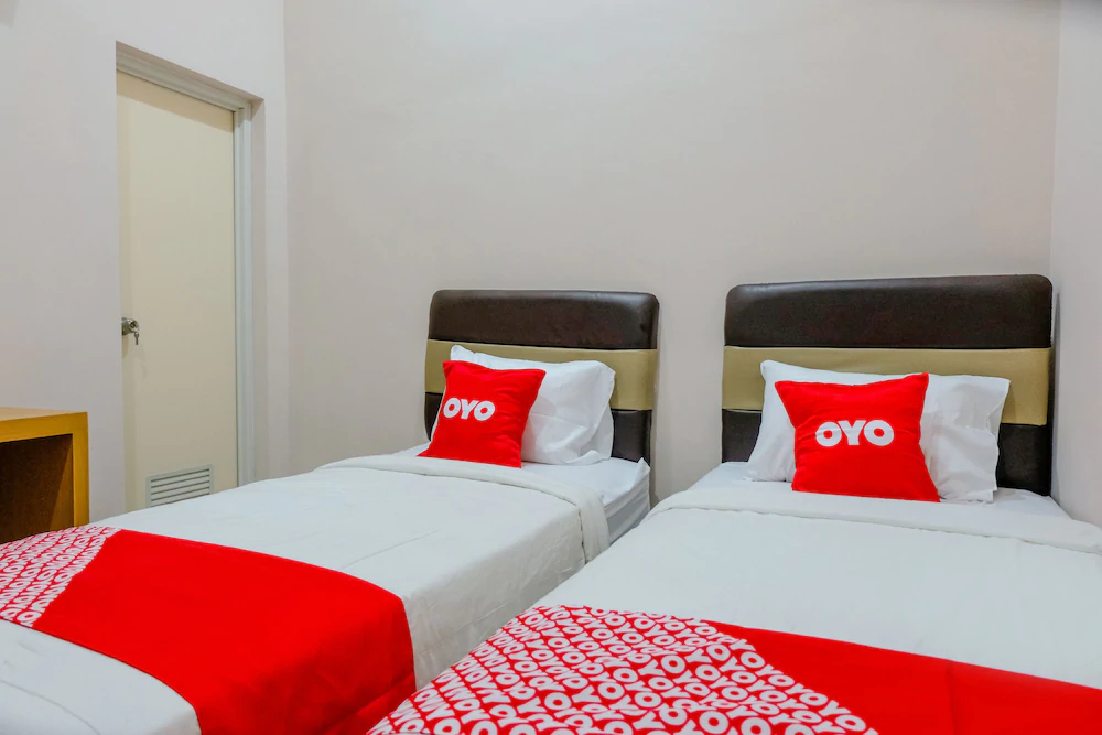 Javas Guest House by OYO Rooms