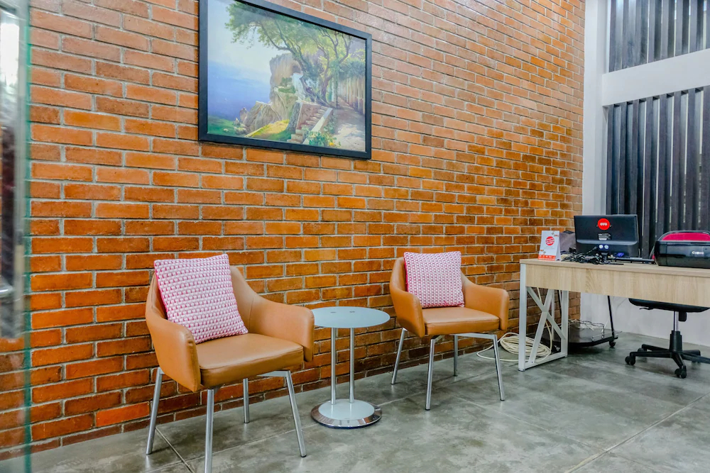 Javas Guest House by OYO Rooms