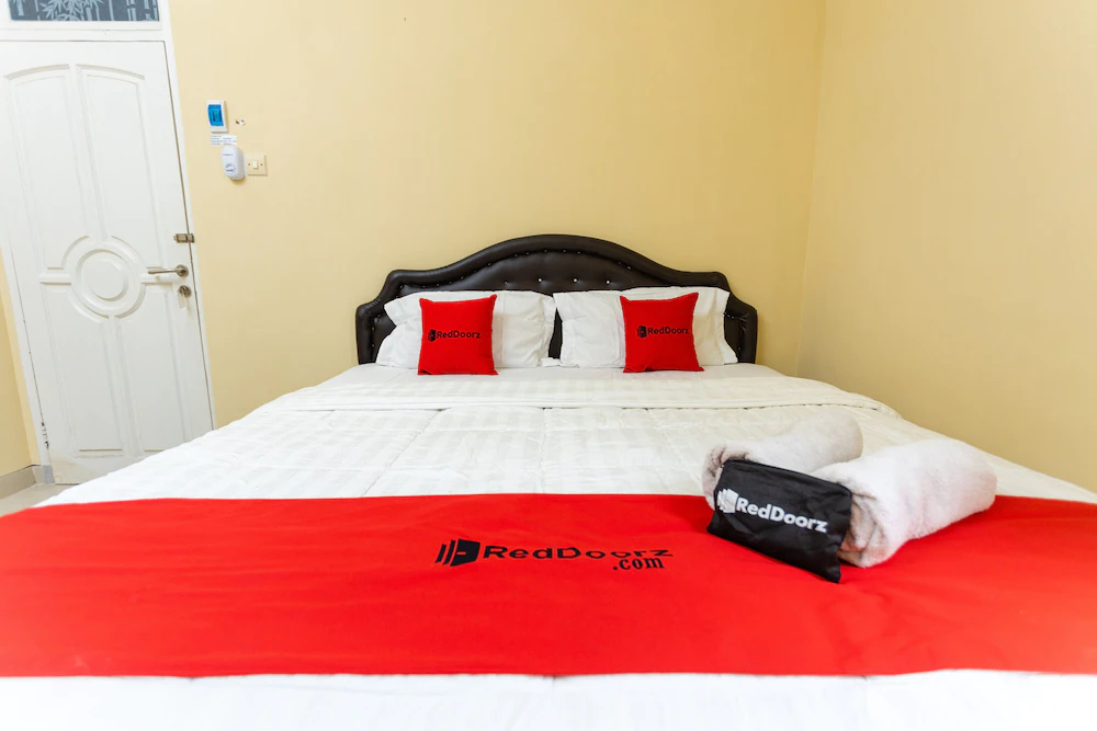 Kost Omah Bratan by RedDoorz