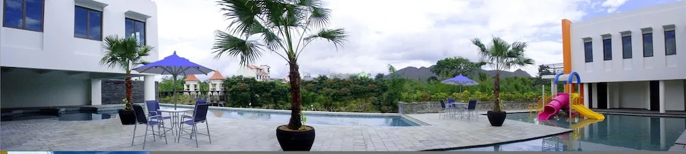 éL Hotel Grande Malang
