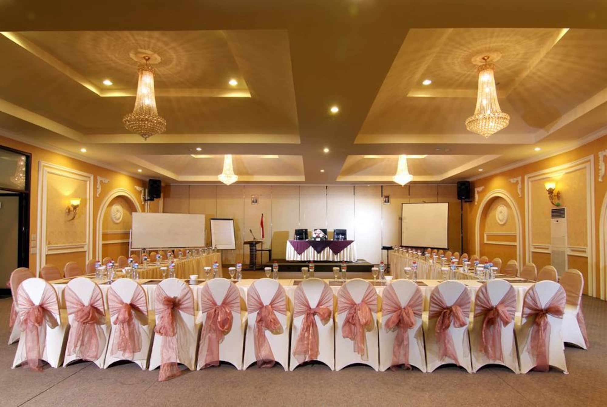 The Aliante Hotel