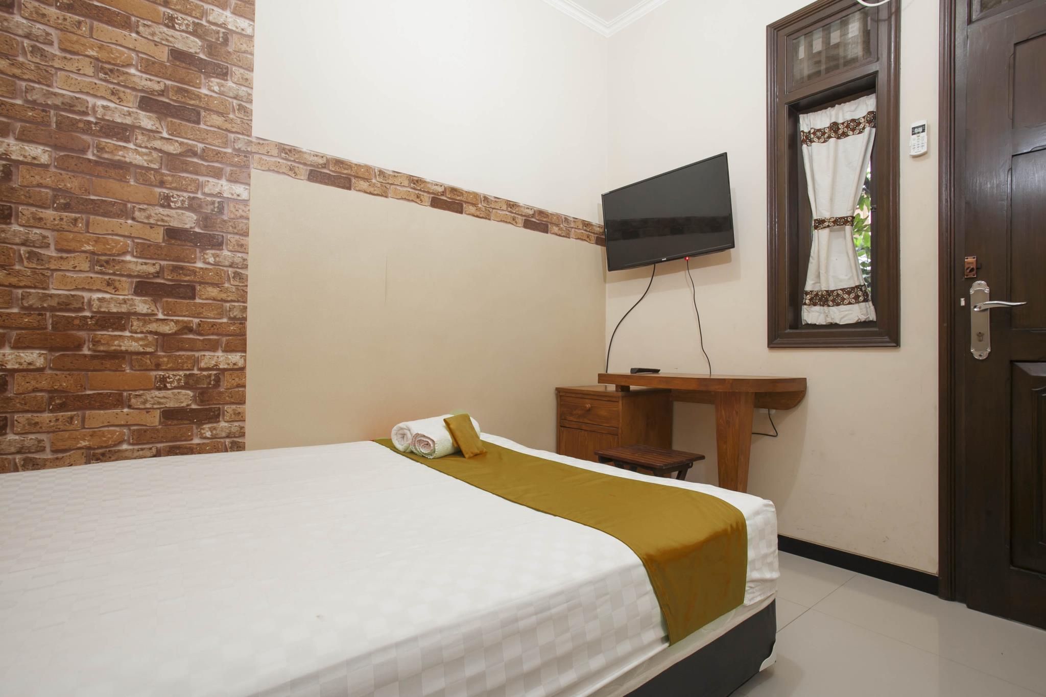 Omah Wetan Homestay
