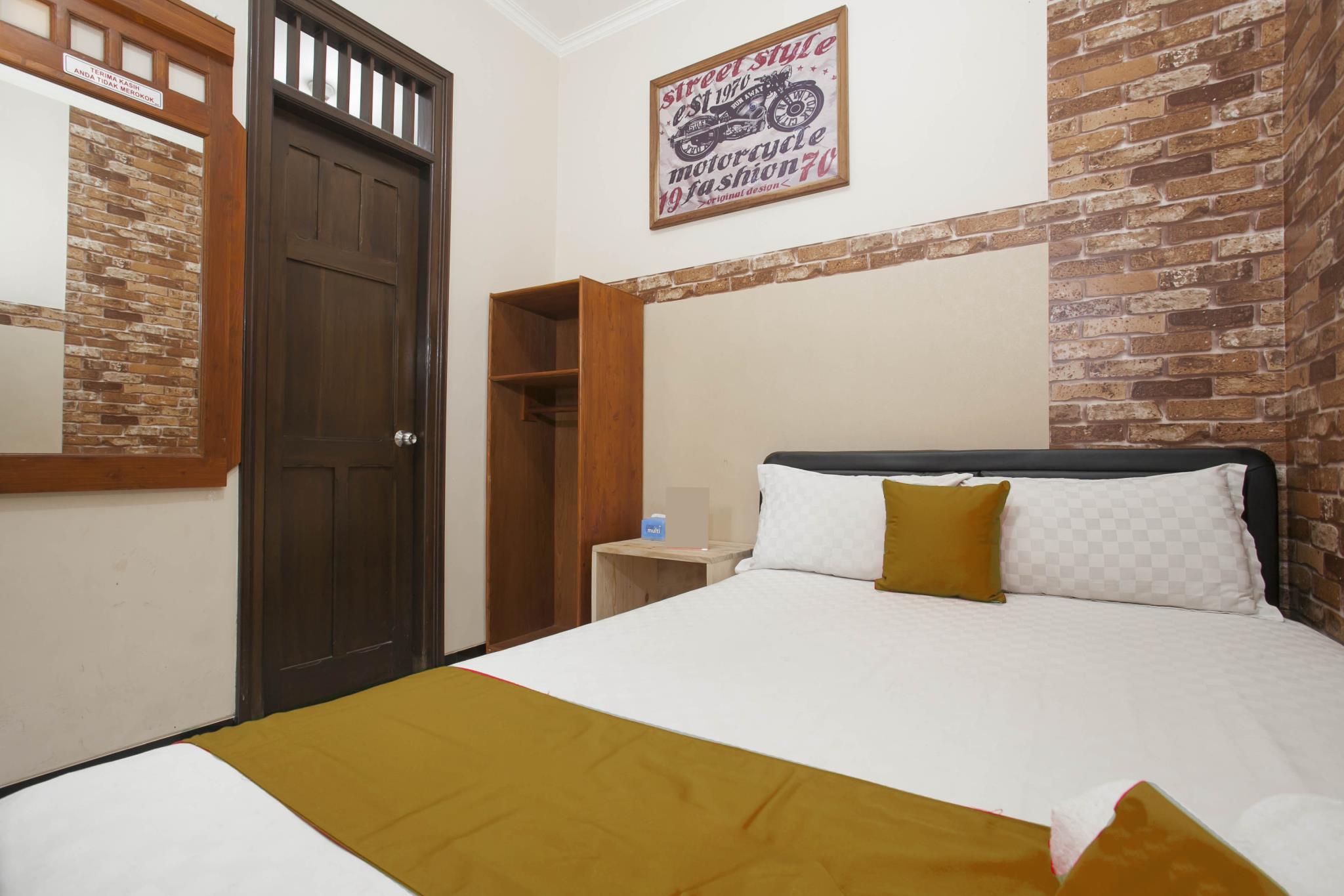 Omah Wetan Homestay