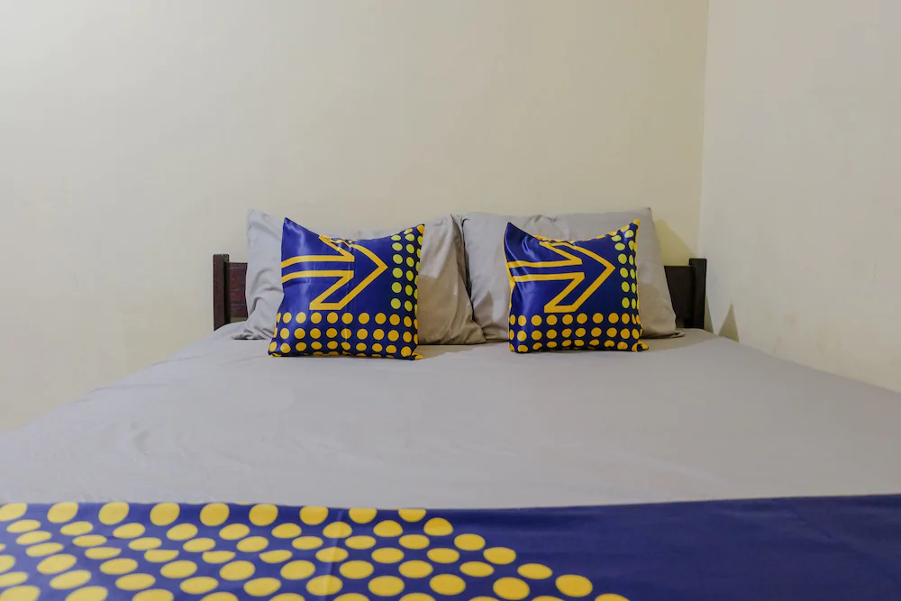 Sawojajar Inn by OYO Rooms