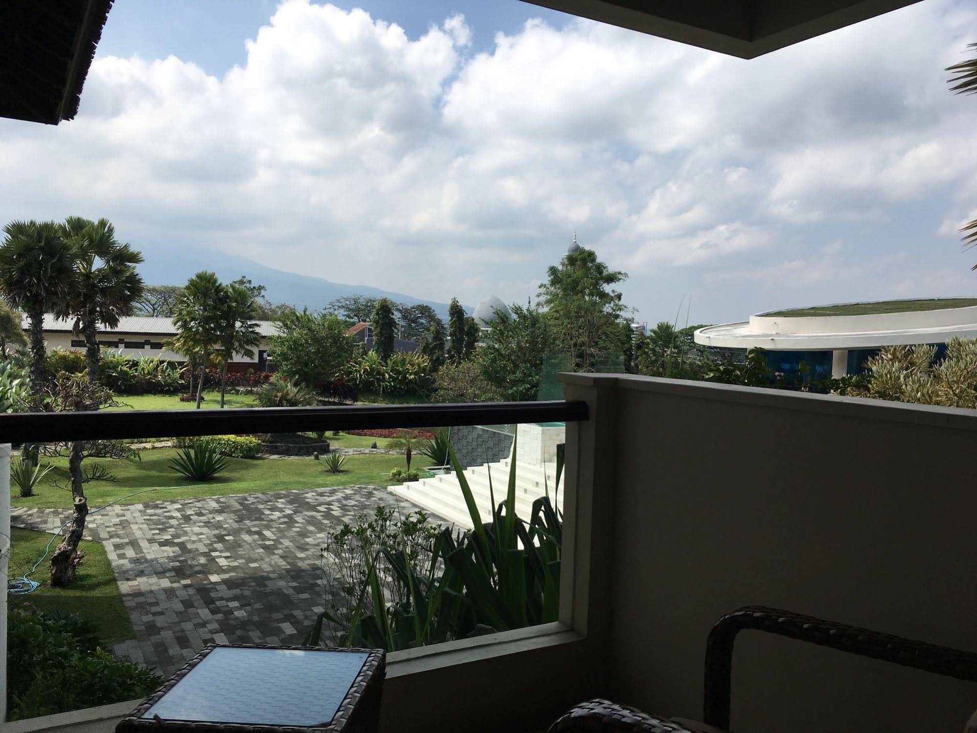 Singhasari Resort