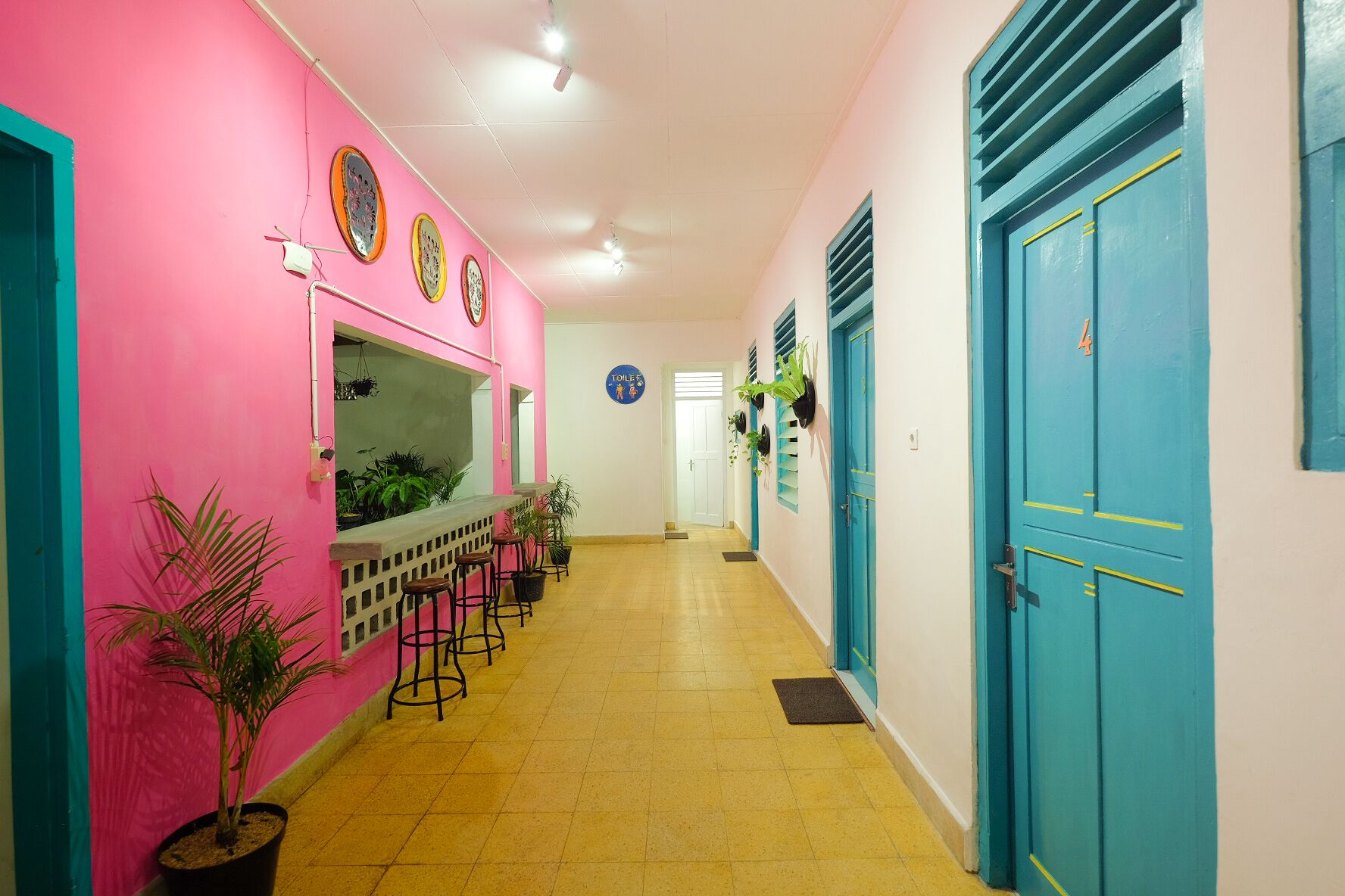 Snooze Hostel Malang