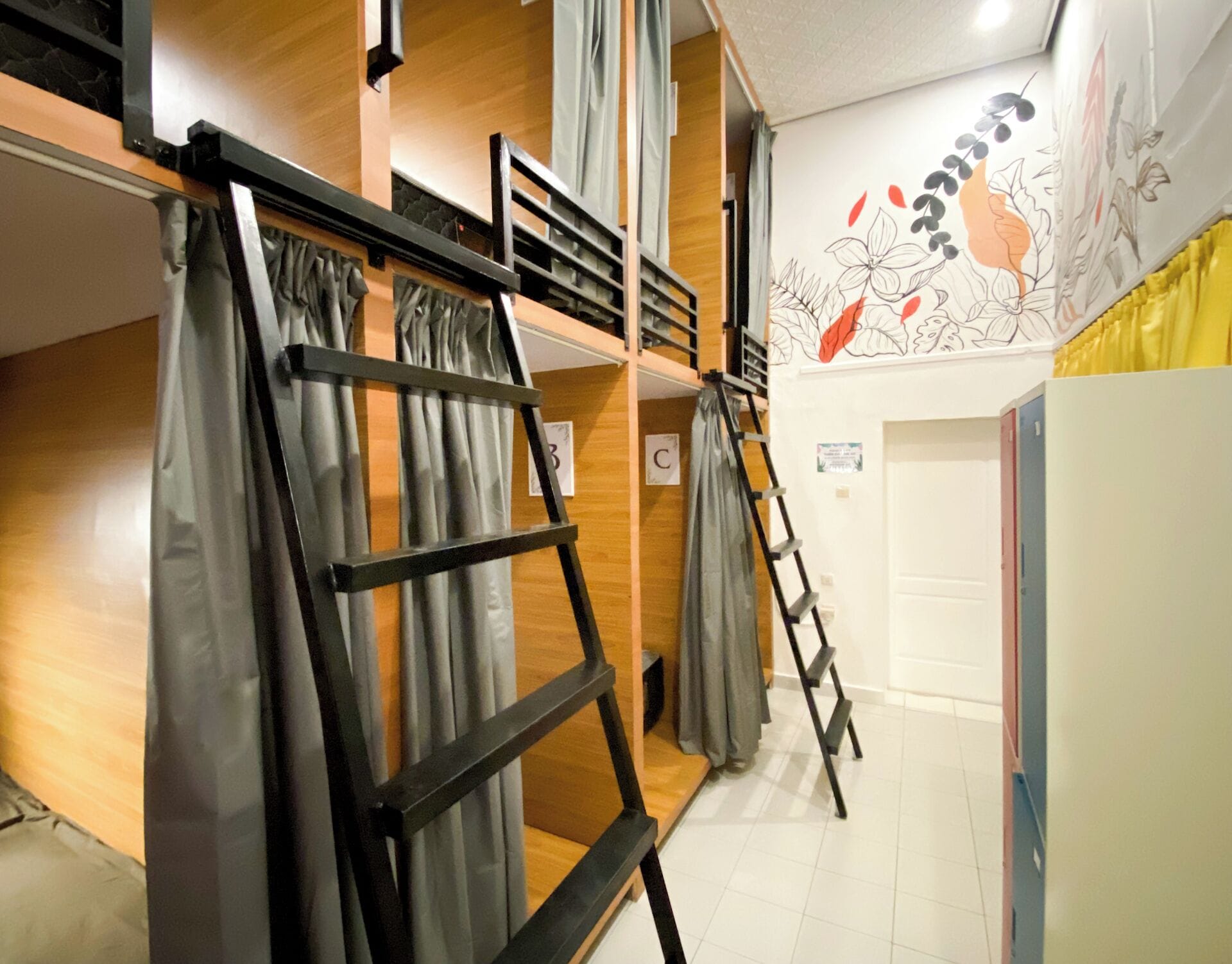 Snooze Hostel Malang