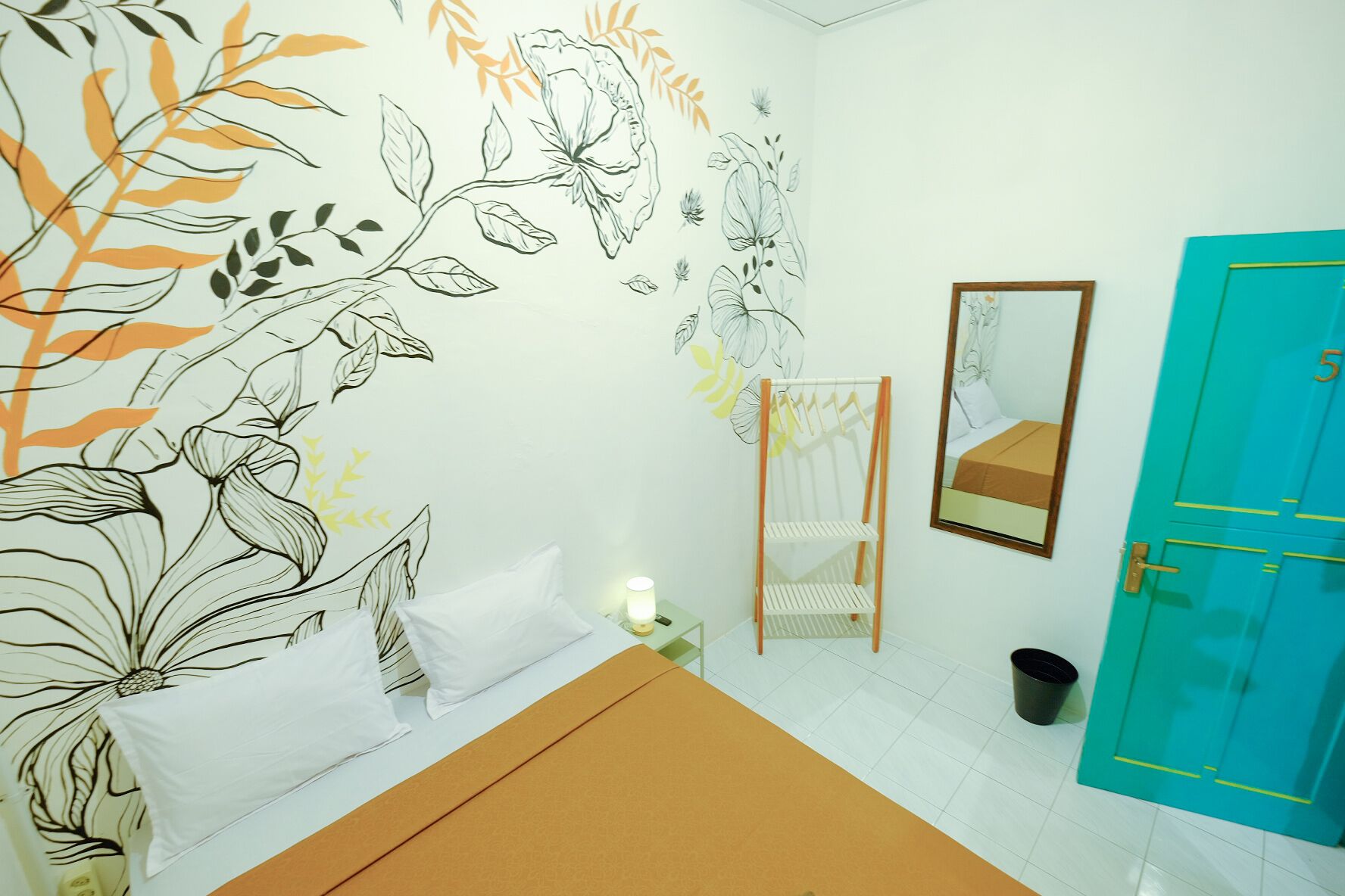 Snooze Hostel Malang