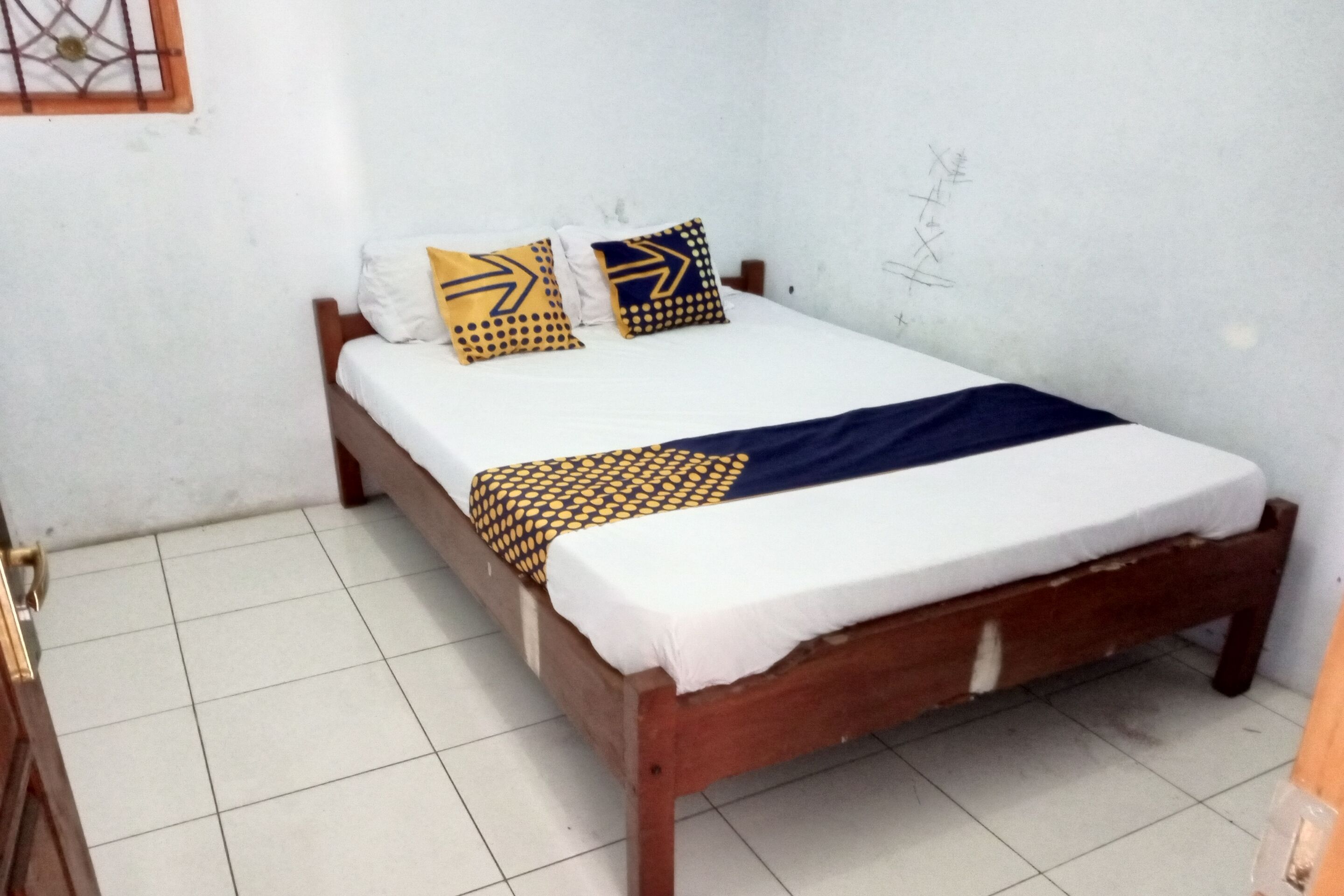 Spot On 92743 Kost Elisabeth Syariah