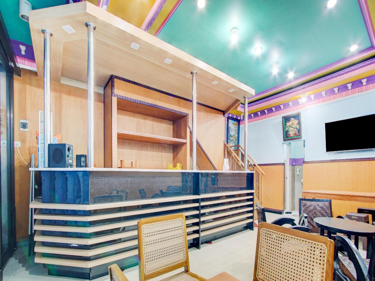 Sybilla Cafe & Homestay by OYO Rooms