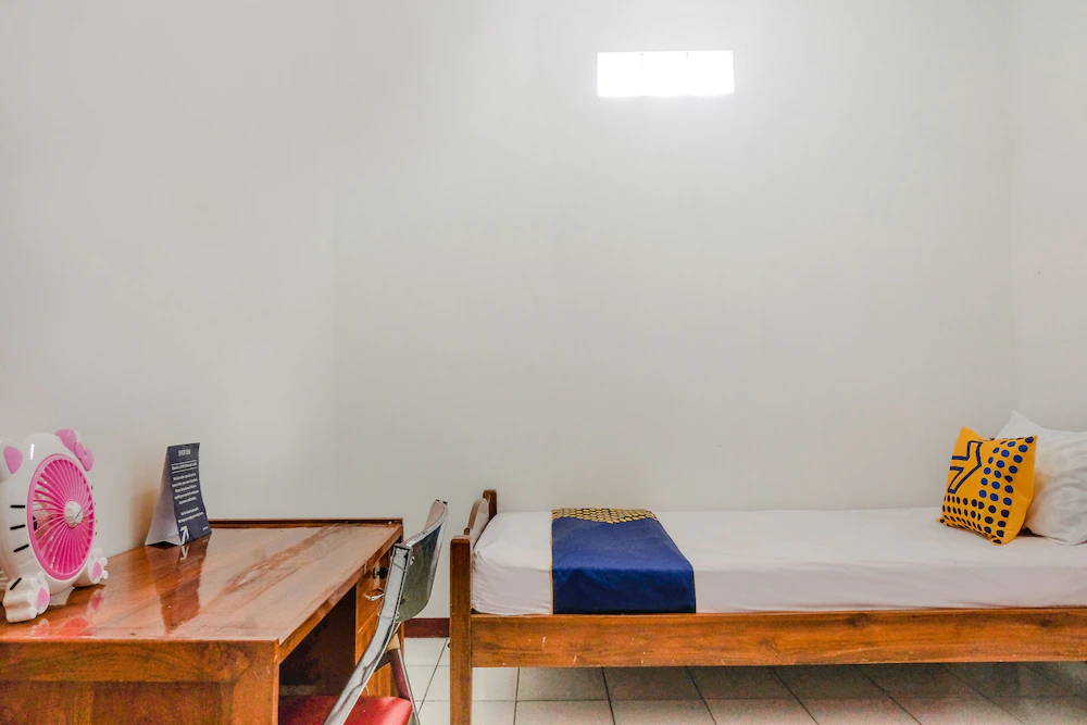 Tiga Sinar Residence by OYO Rooms