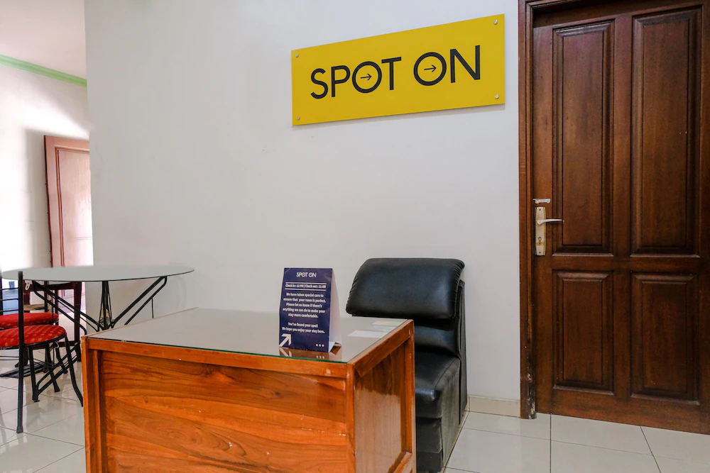 Tiga Sinar Residence by OYO Rooms