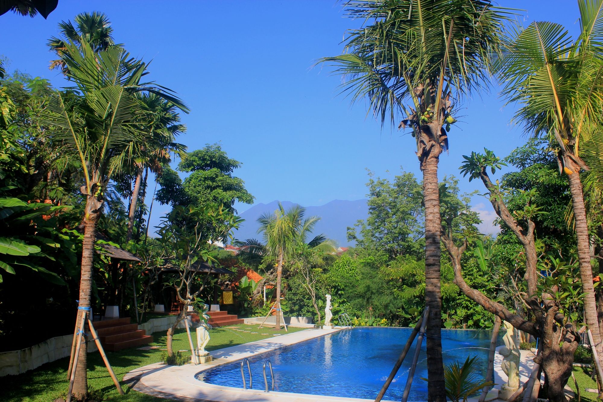 Ubud Hotel & Cottages Malang