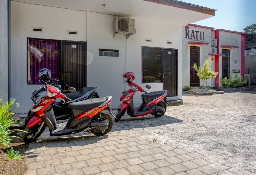 Villa Ratu by RedDoorz