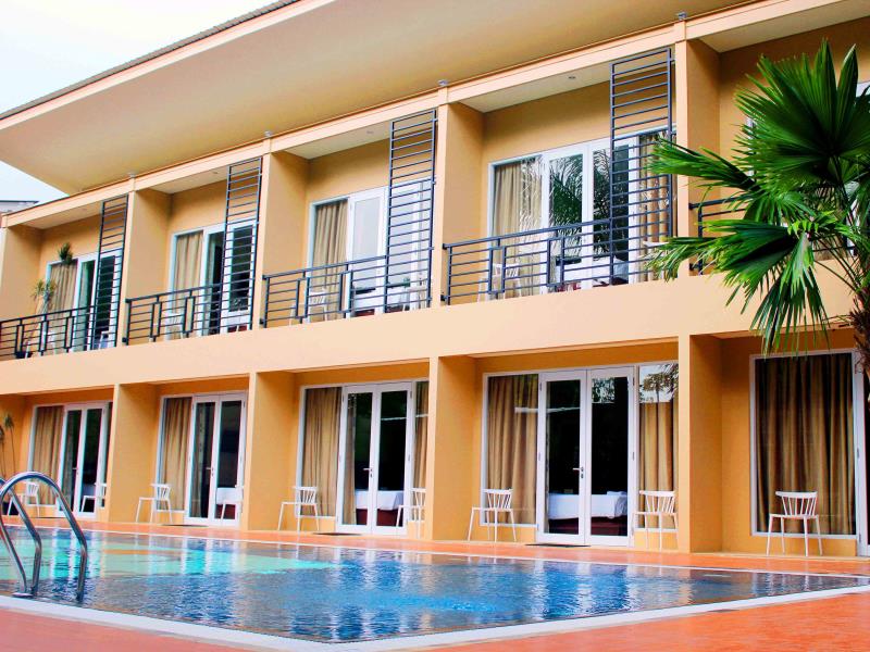 Bali de Anyer Hotel & Restaurant