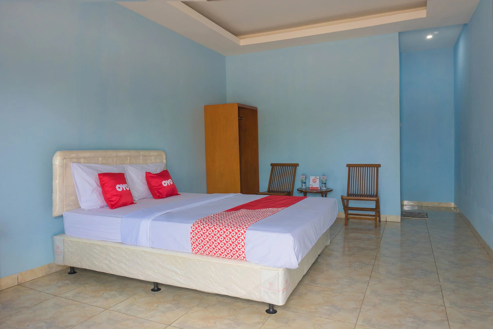 Benson Hotel by OYO Rooms