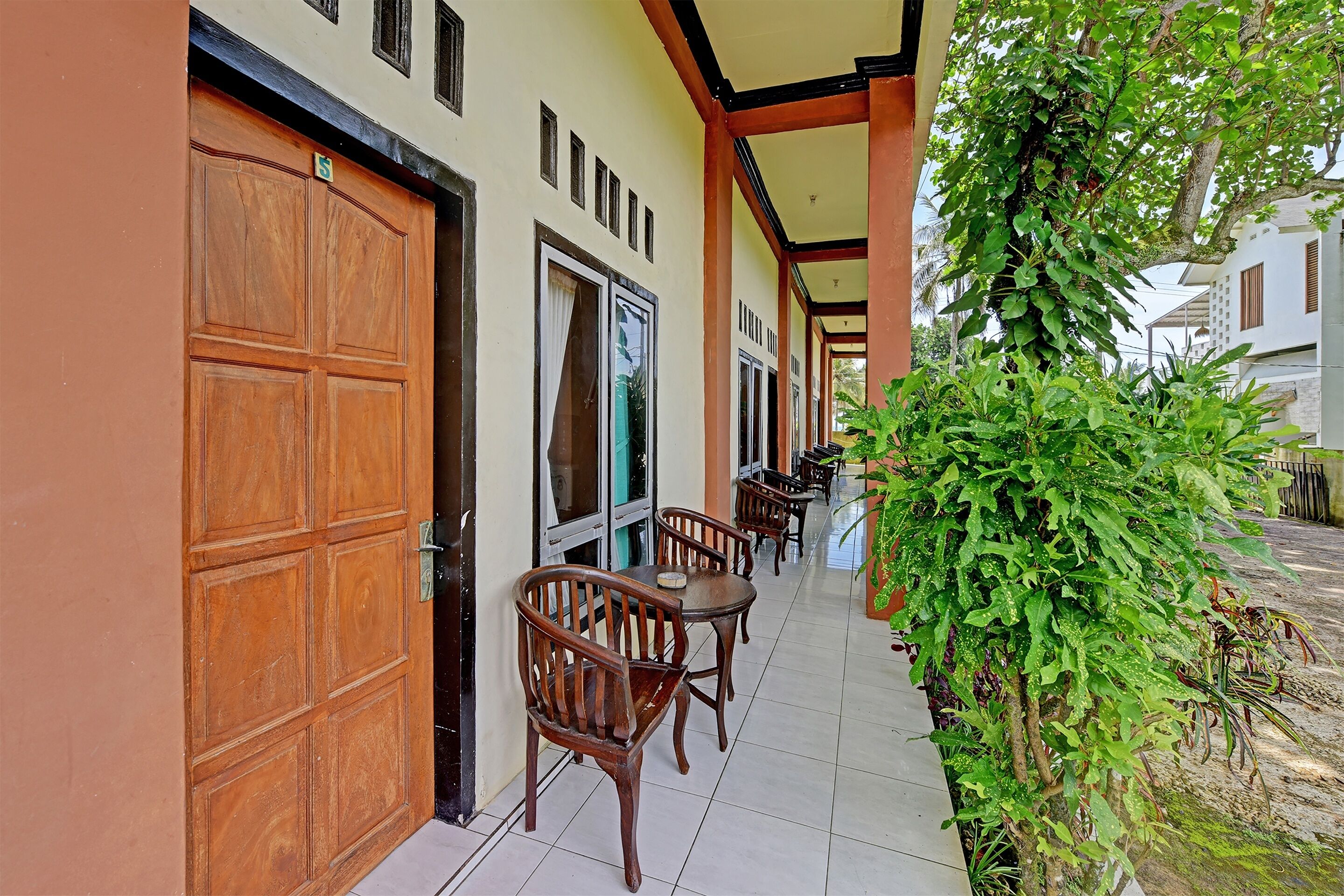 Mushroom Pondok Ator Syariah Hotel by OYO