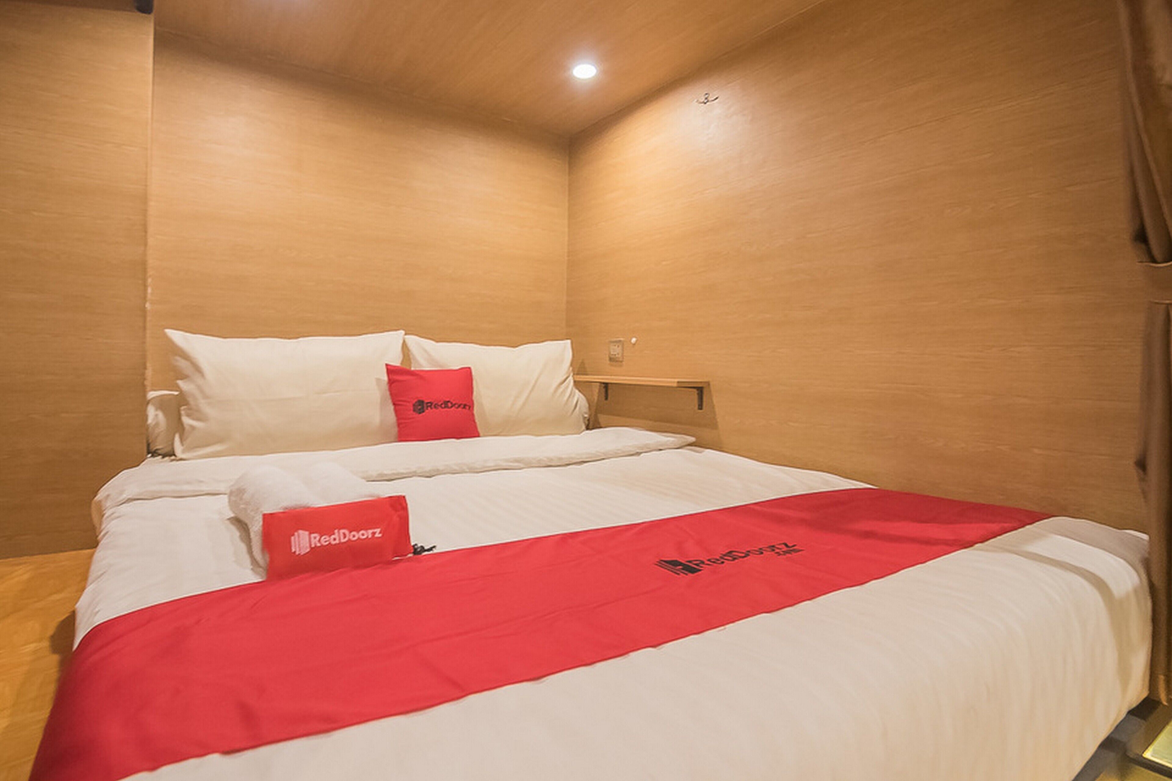 VK Pods Pangandaran - Hostel by RedDoorz