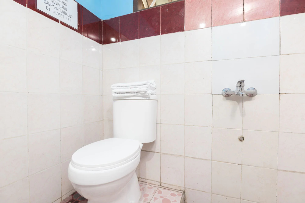 Intan Bromo Homestay by OYO Rooms