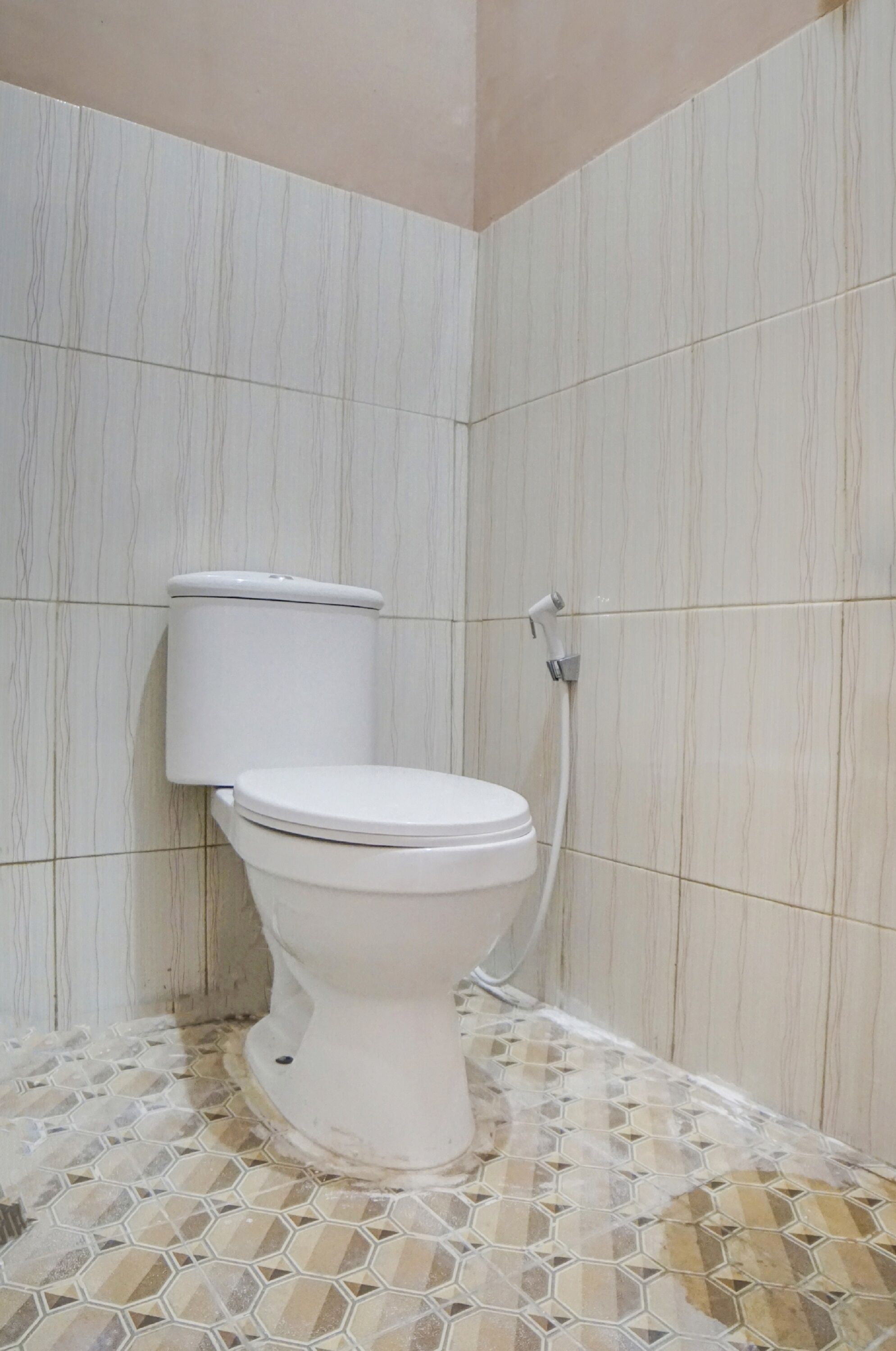 OYO Life 92925 Kost Bu Mala 2 Syariah