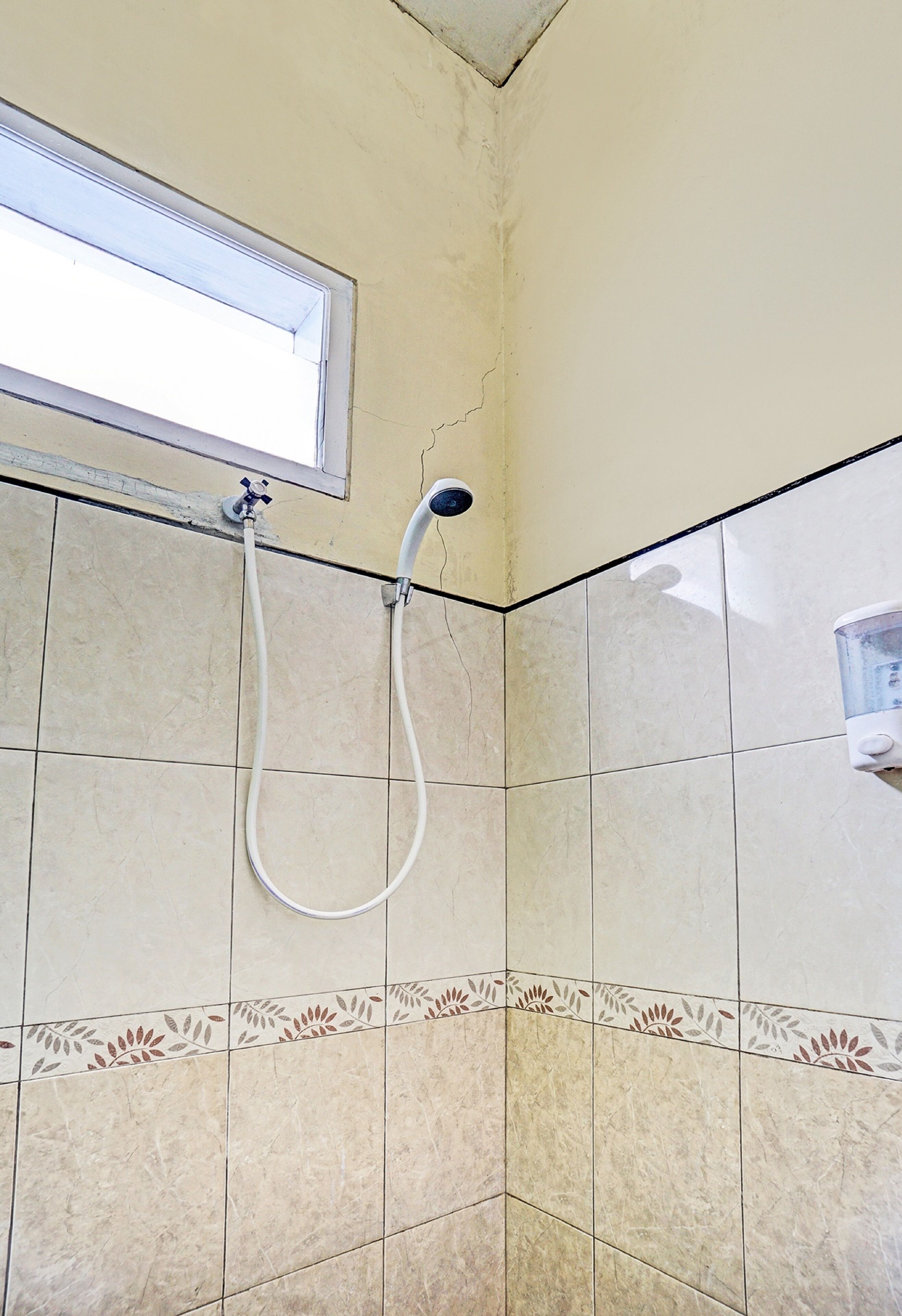 Spot On Alif House Syariah