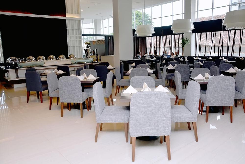 Howard Johnson by Wyndham Pekalongan Indonesia