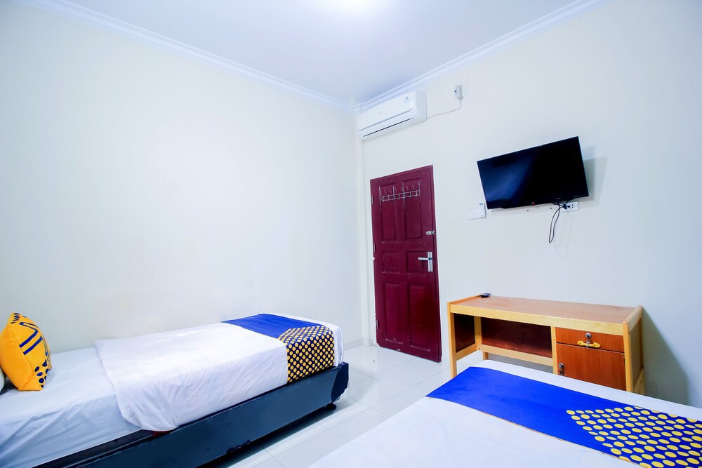 Berkah Homestay Syariah by OYO Rooms