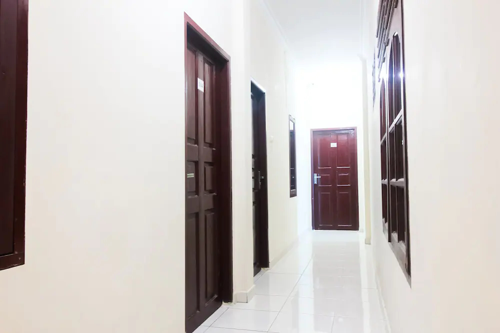 Berkah Homestay Syariah by OYO Rooms