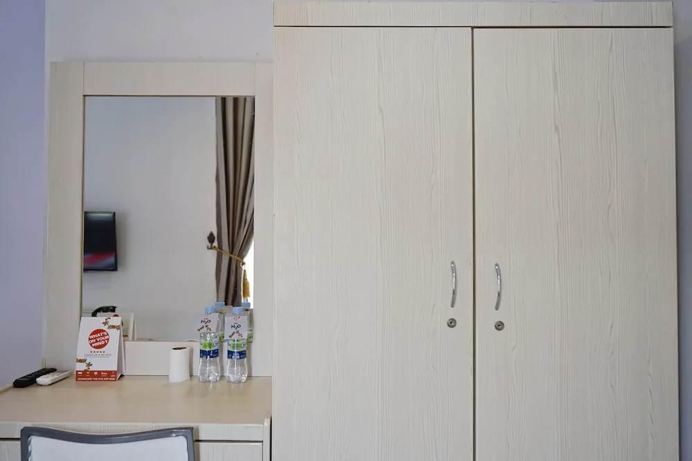 Home Sty Residence by OYO Rooms
