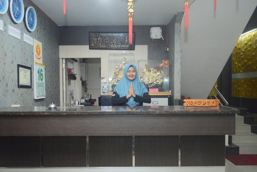 Majestiq Hotel by OYO