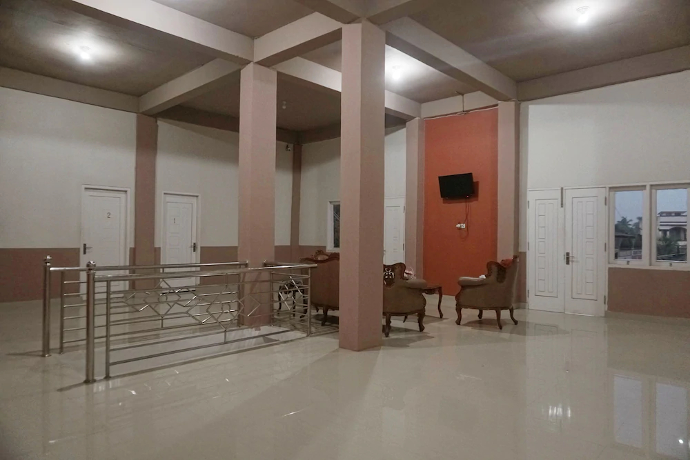 Mr Carpet by OYO Rooms