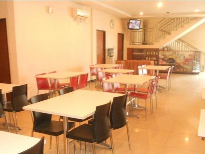 Parma City Hotel