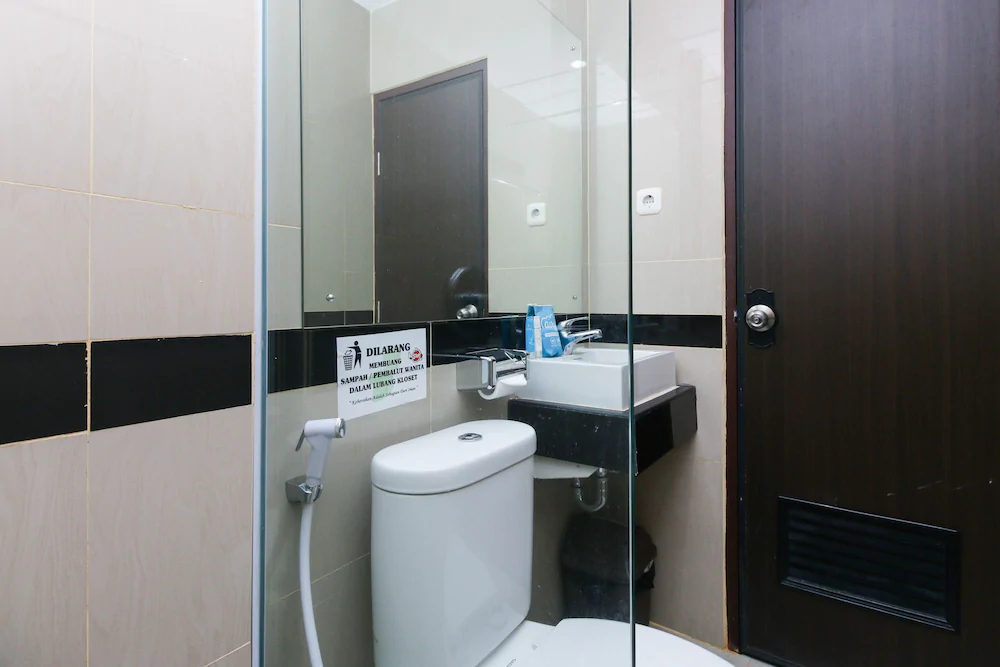 Parma Star Hotel by Airy Rooms