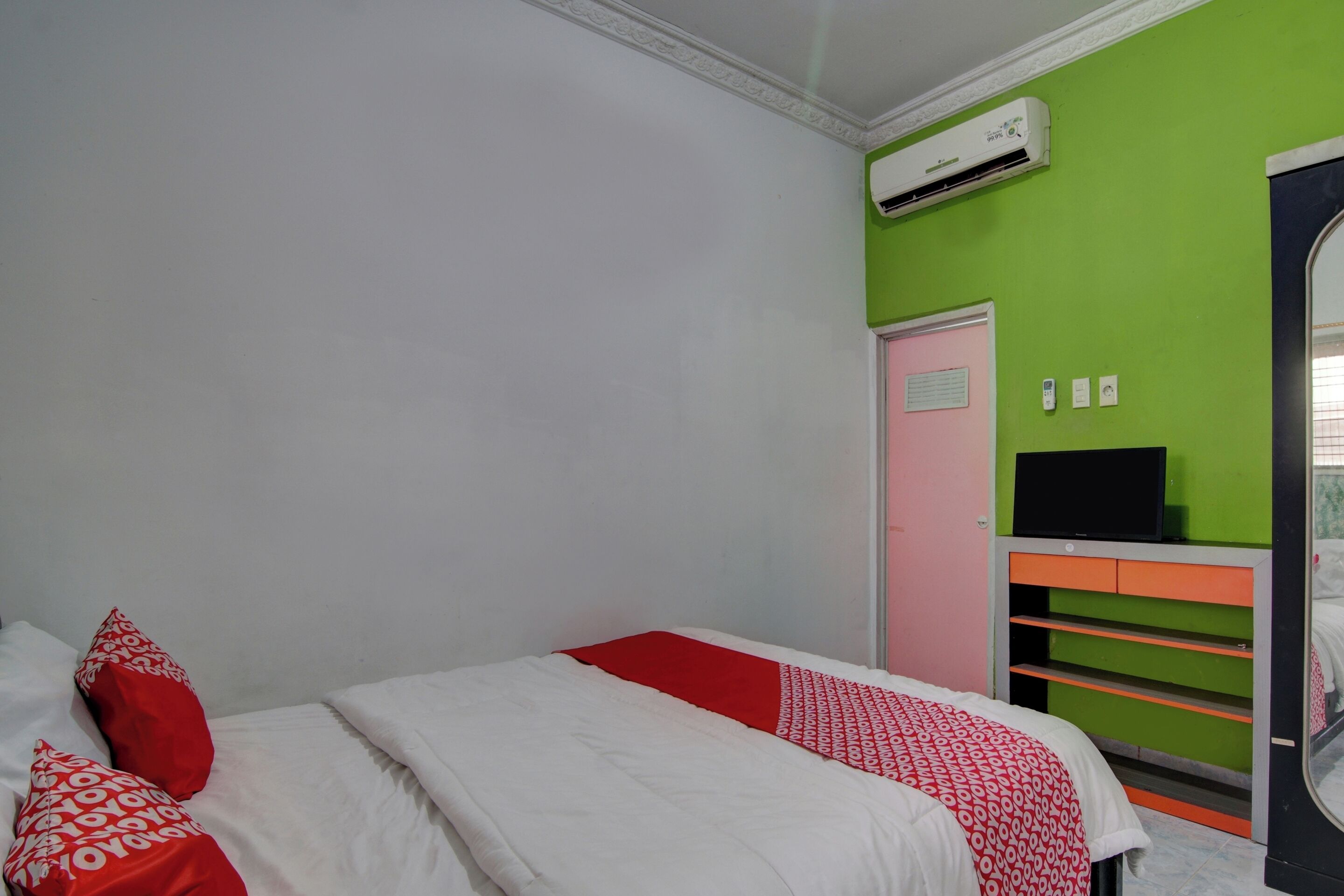 Penginapan Syariah By OYO