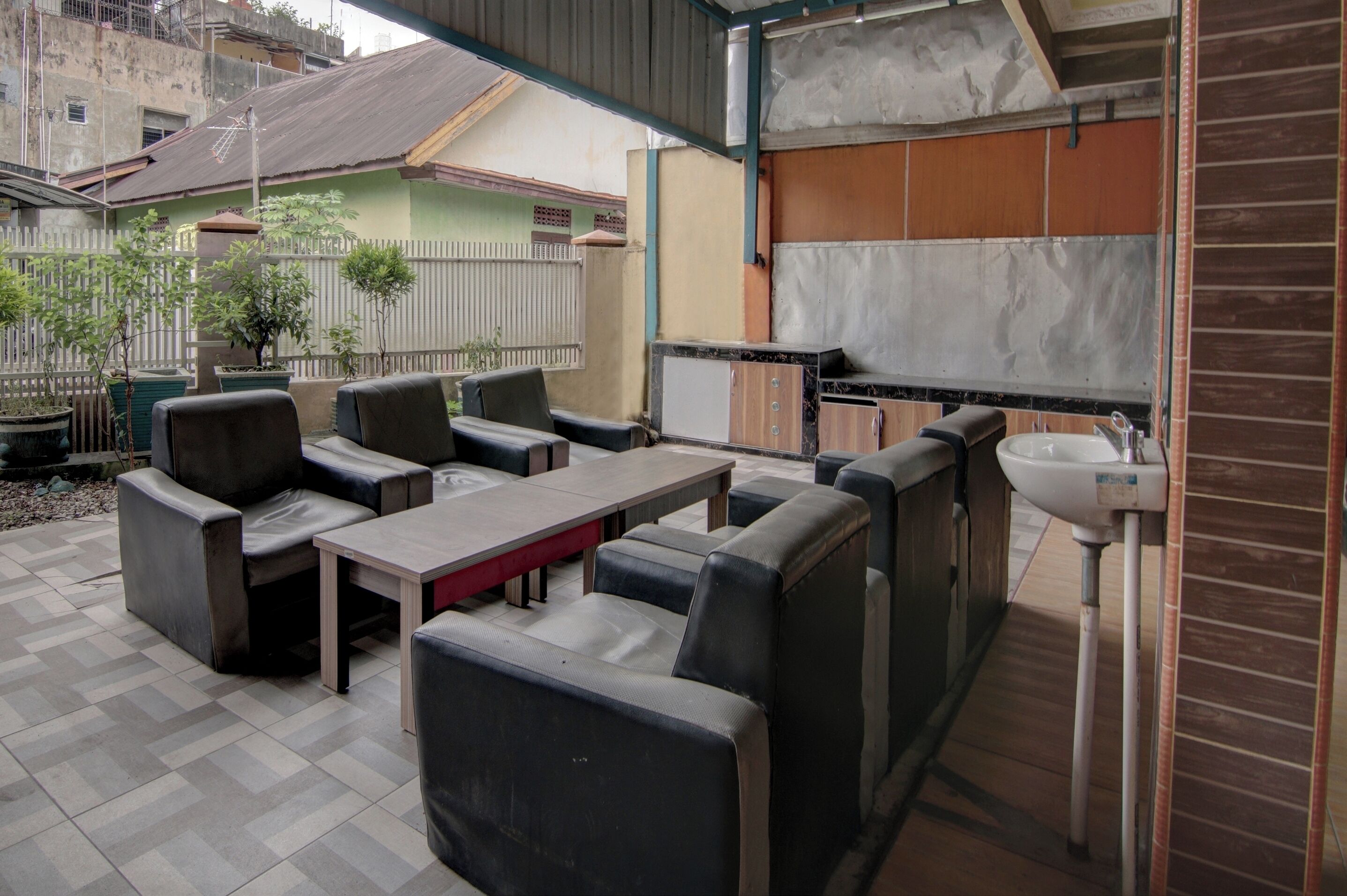 Penginapan Syariah By OYO