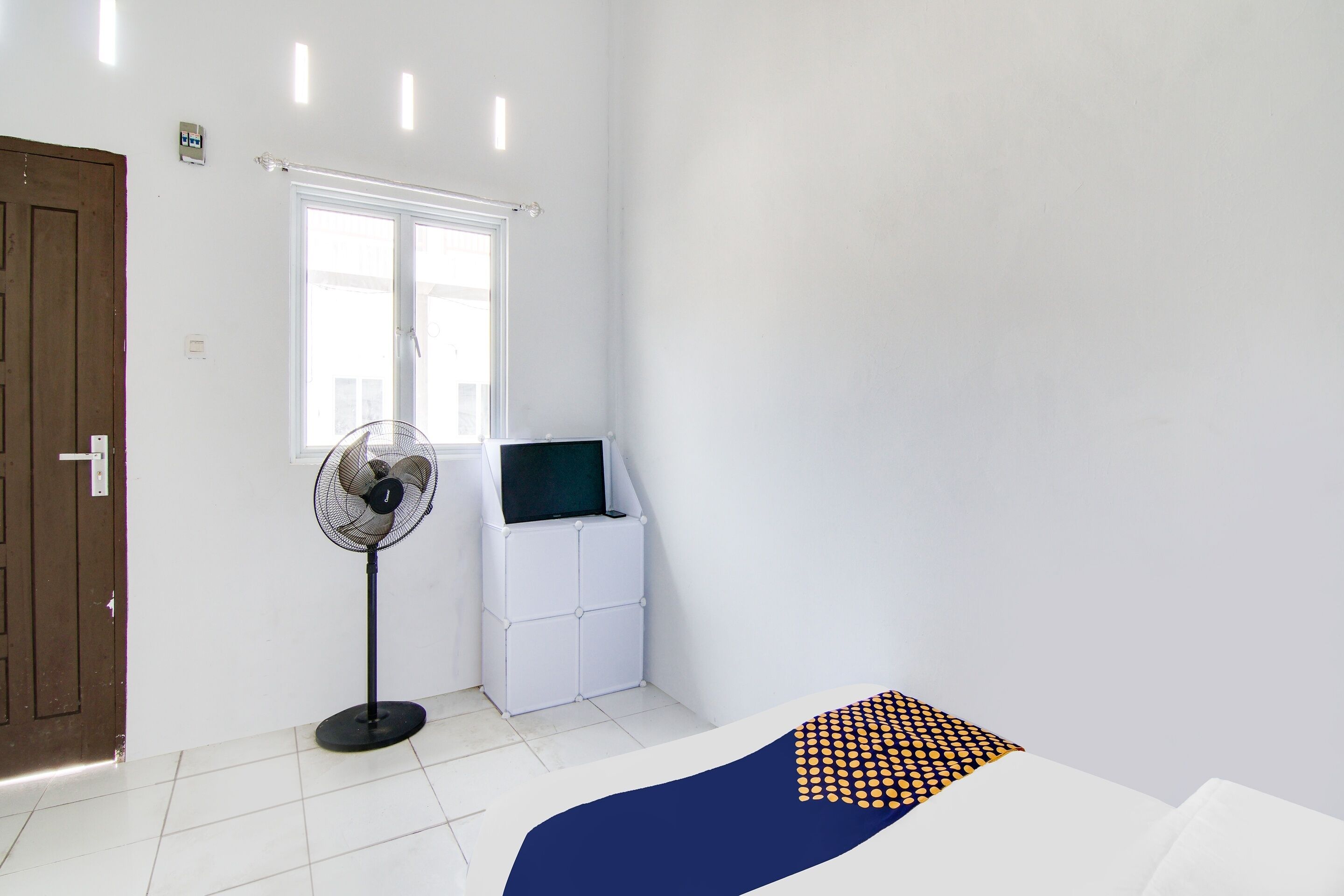 SPOT ON 91858 Raja Homestay Syariah