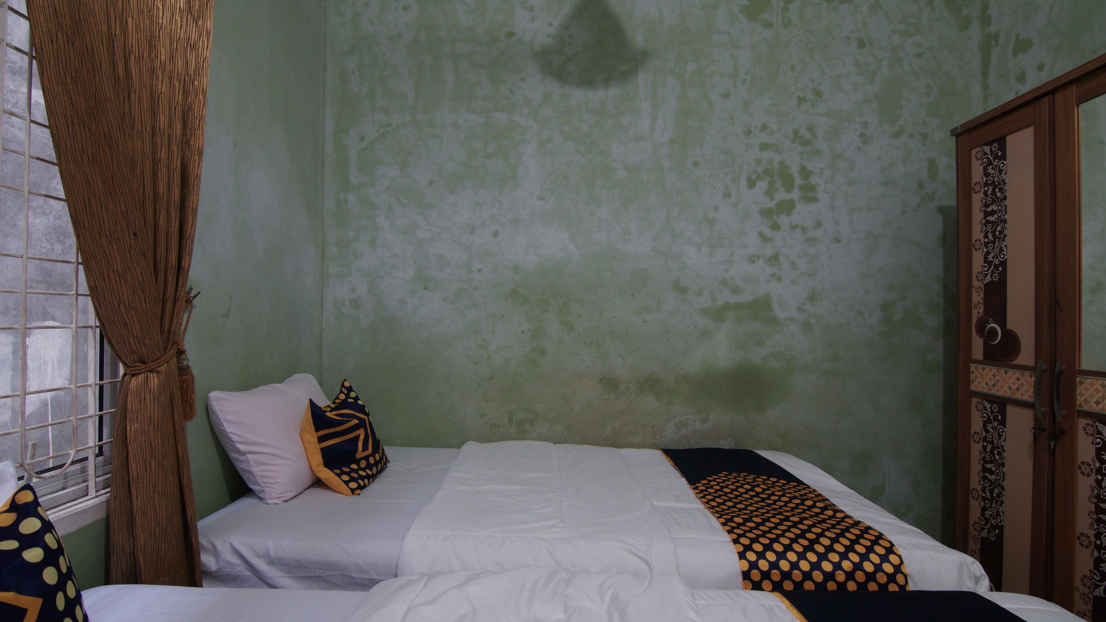 Spot On 91875 Nayla Homestay Syariah