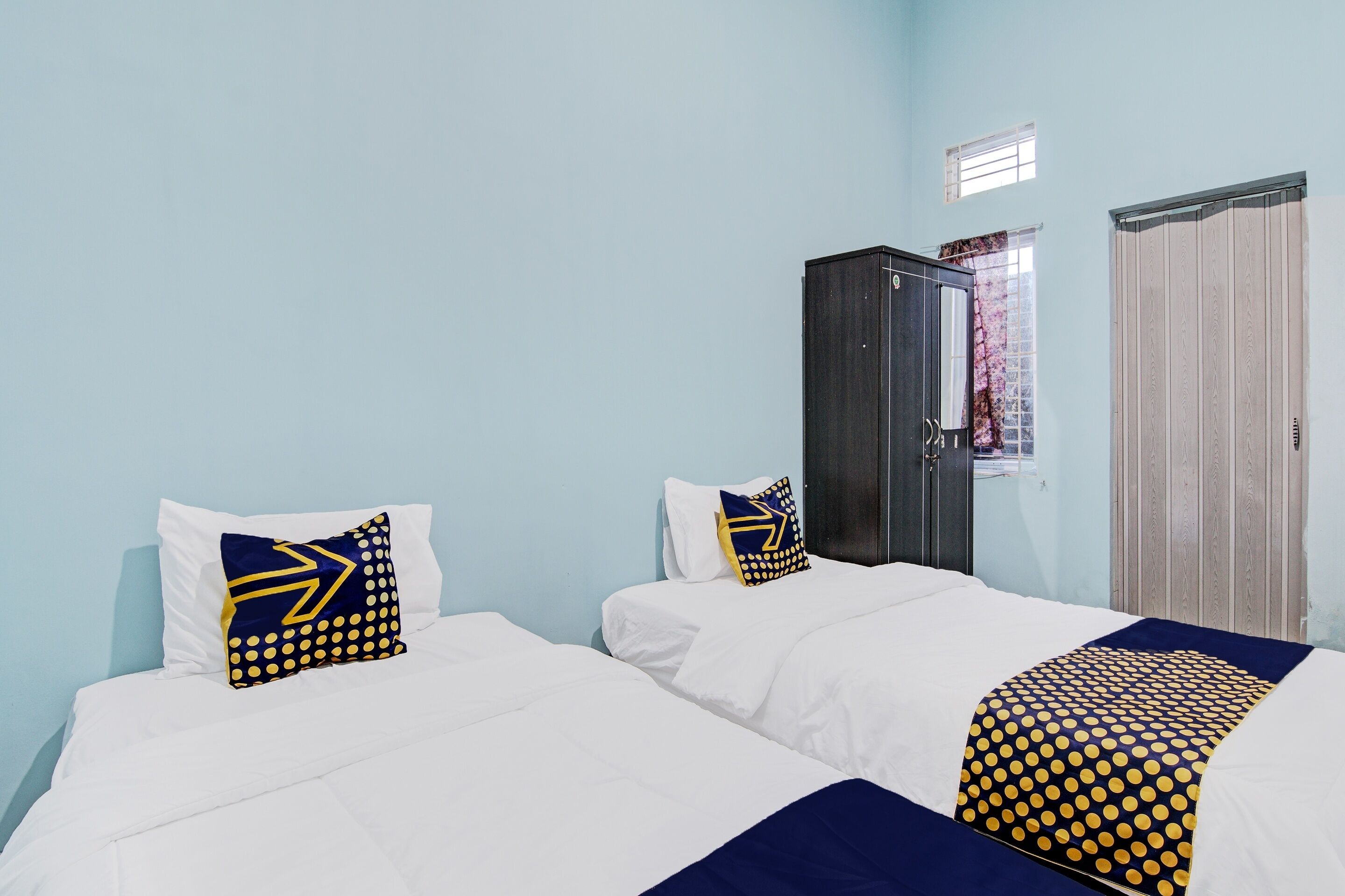 Spot On 92339 Agitha Homestay