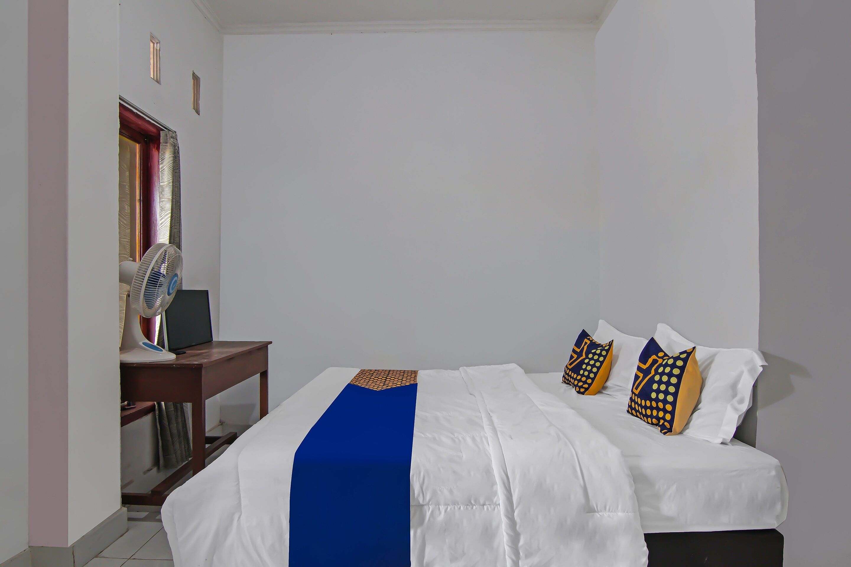 Spot On 92498 Fanni Homestay