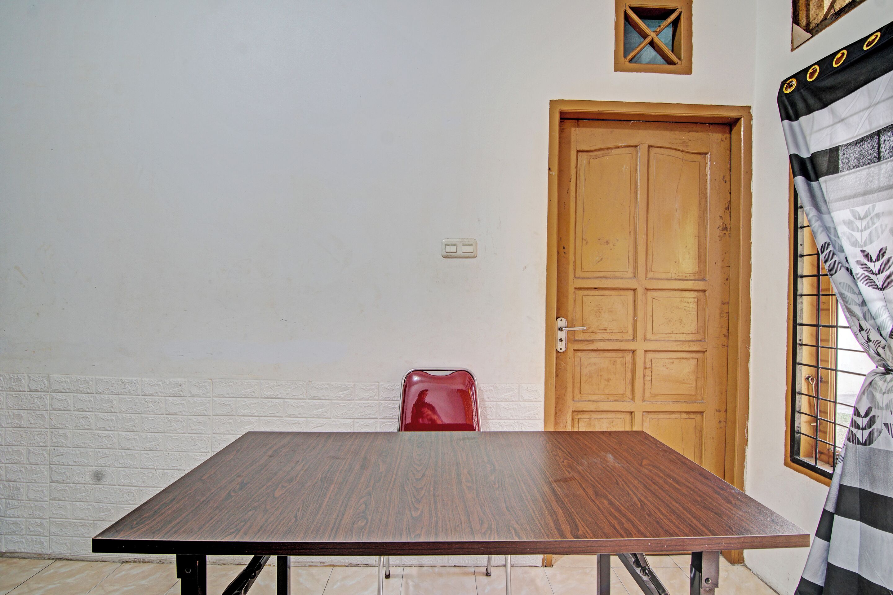 SPOT ON 92801 Penginapan Puti Syariah