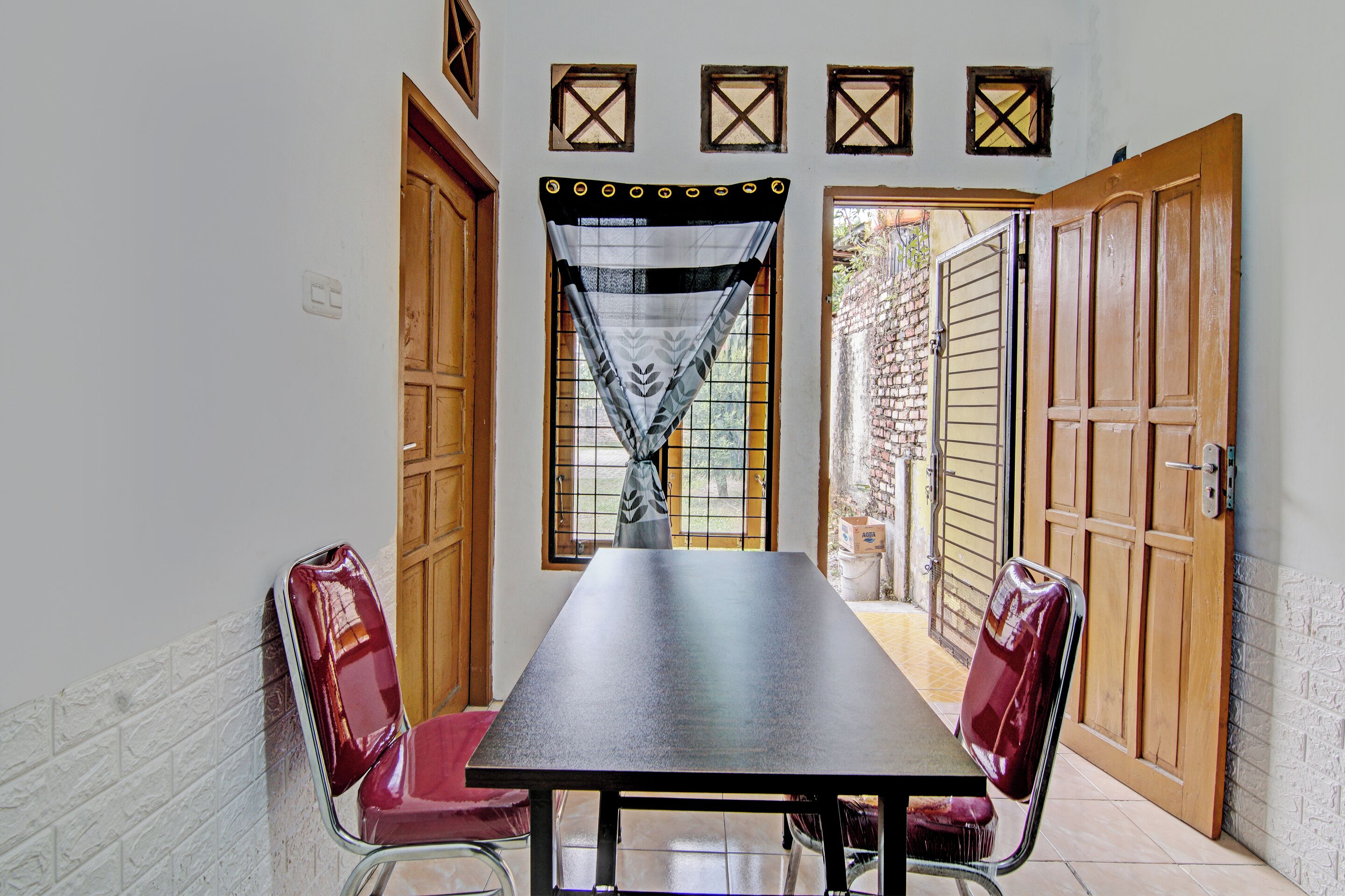 SPOT ON 92801 Penginapan Puti Syariah