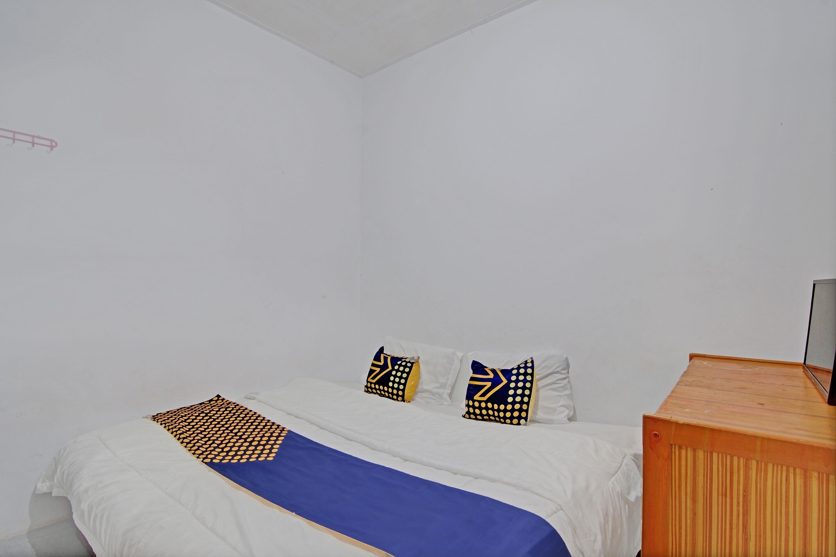 Spot On 92974 Arsen House