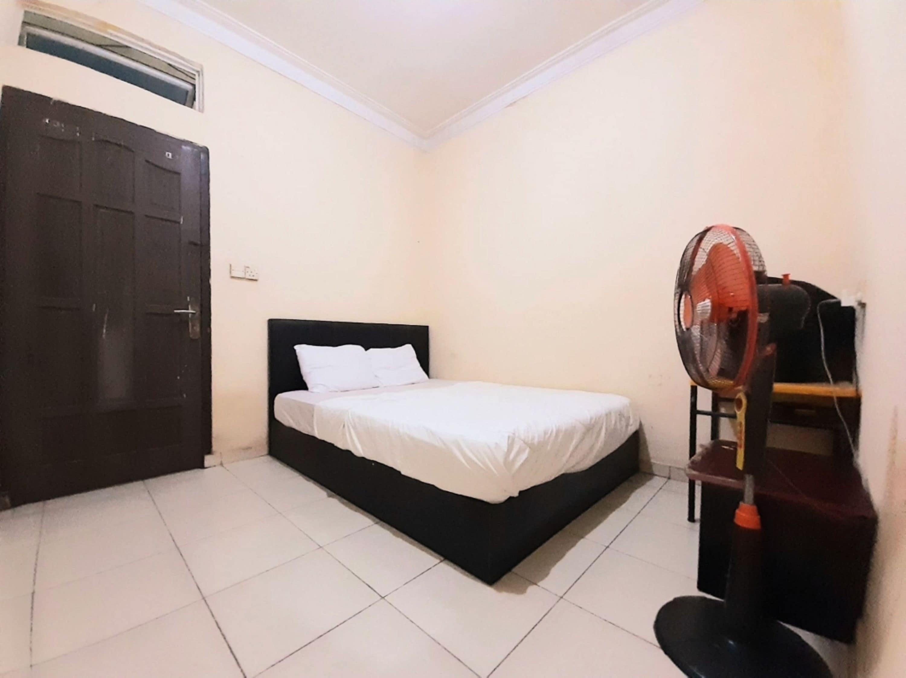 Spot On 93326 Pondok Anie Syariah