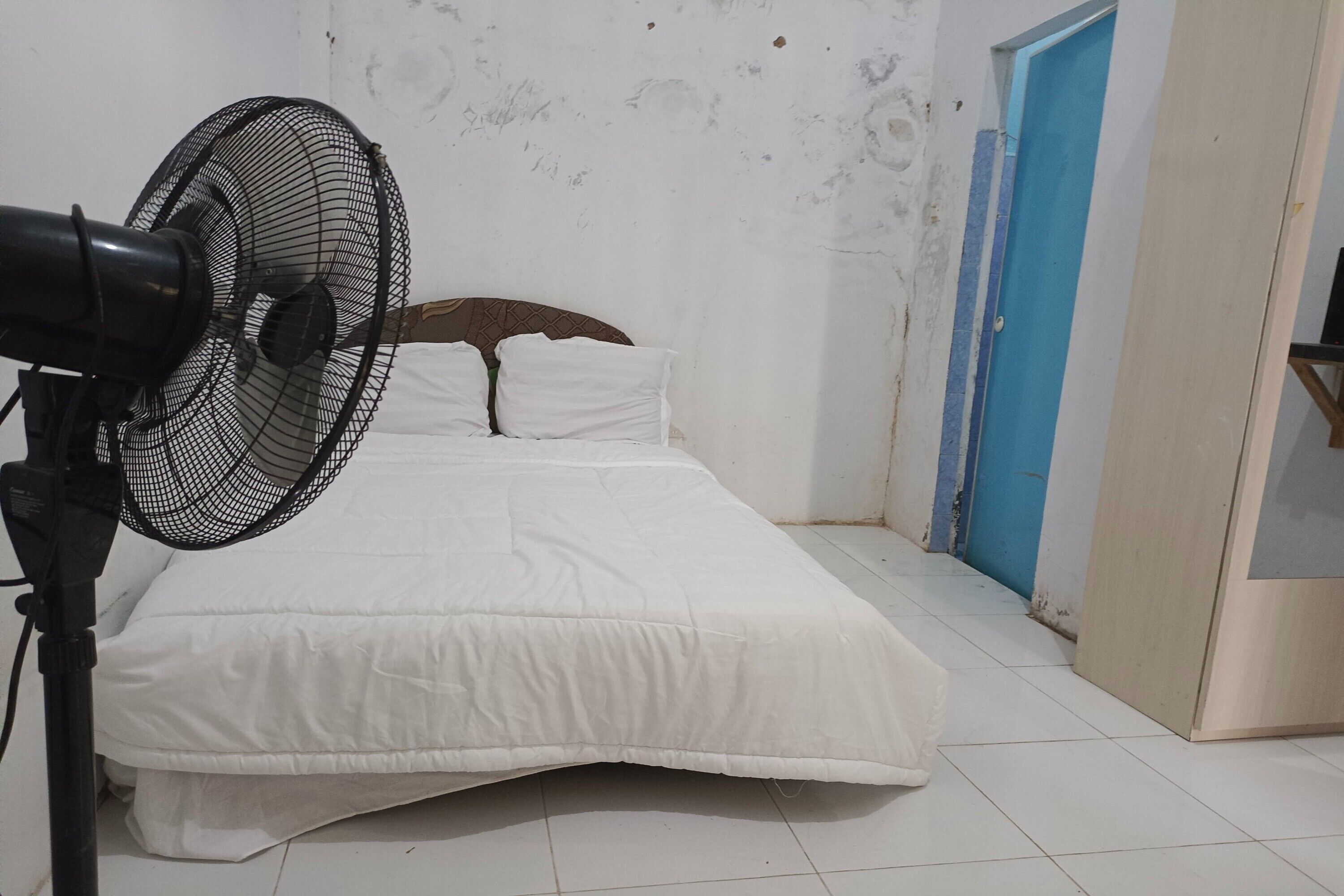 SPOT ON 93375 Elang Homestay